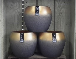 INDOOR POTS 0