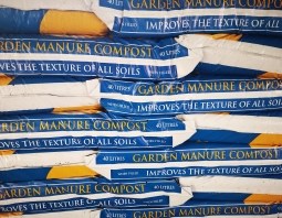 GARDEN MANURE (1)