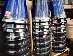 SHINY POTS